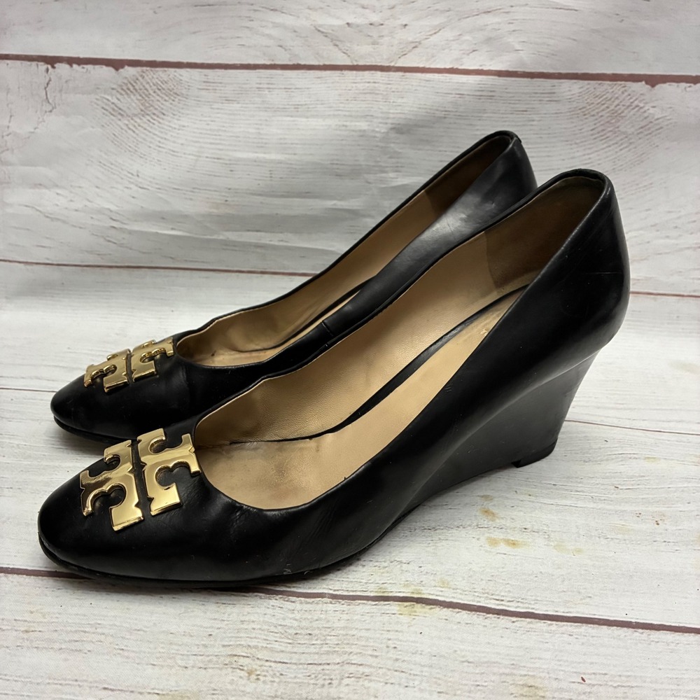 Tory Burch Sally Wedge Pumps Womens 7M Black Leather Gold Logo Heels